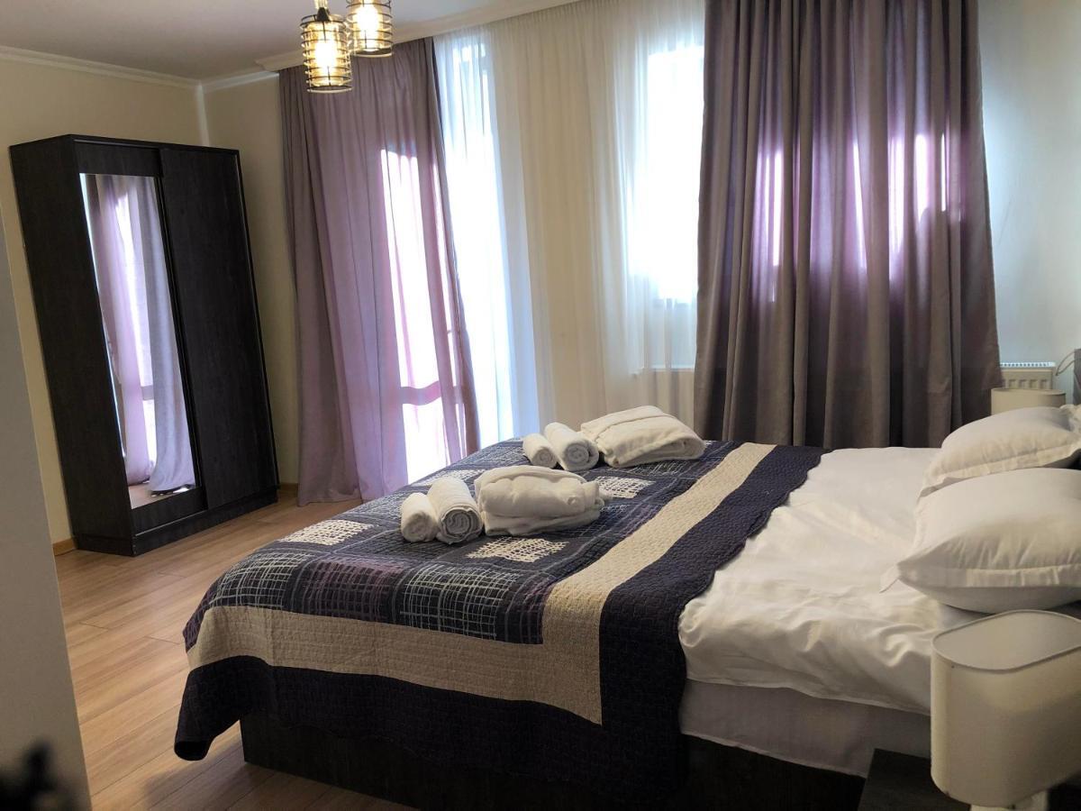Wander Kazbegi Hotel Buitenkant foto